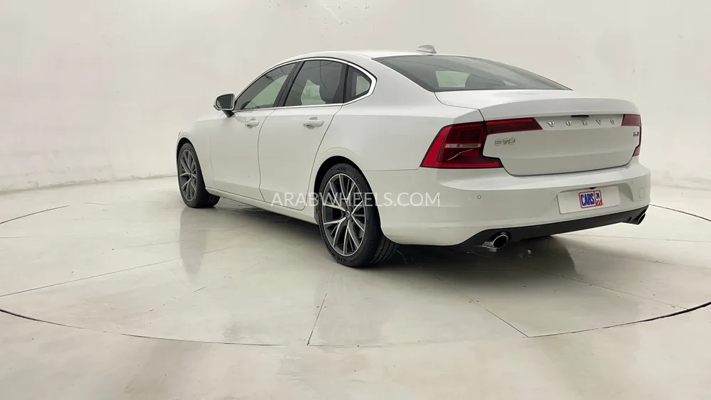 فولفو إس 90 2017 for Sale in دبي Image-5