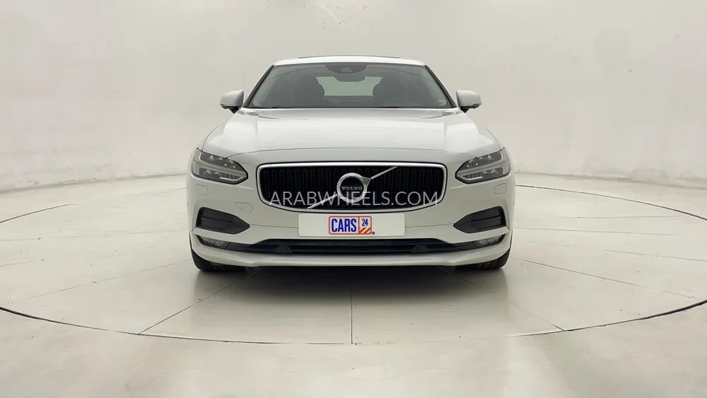 فولفو إس 90 2017 for Sale in دبي Image-8