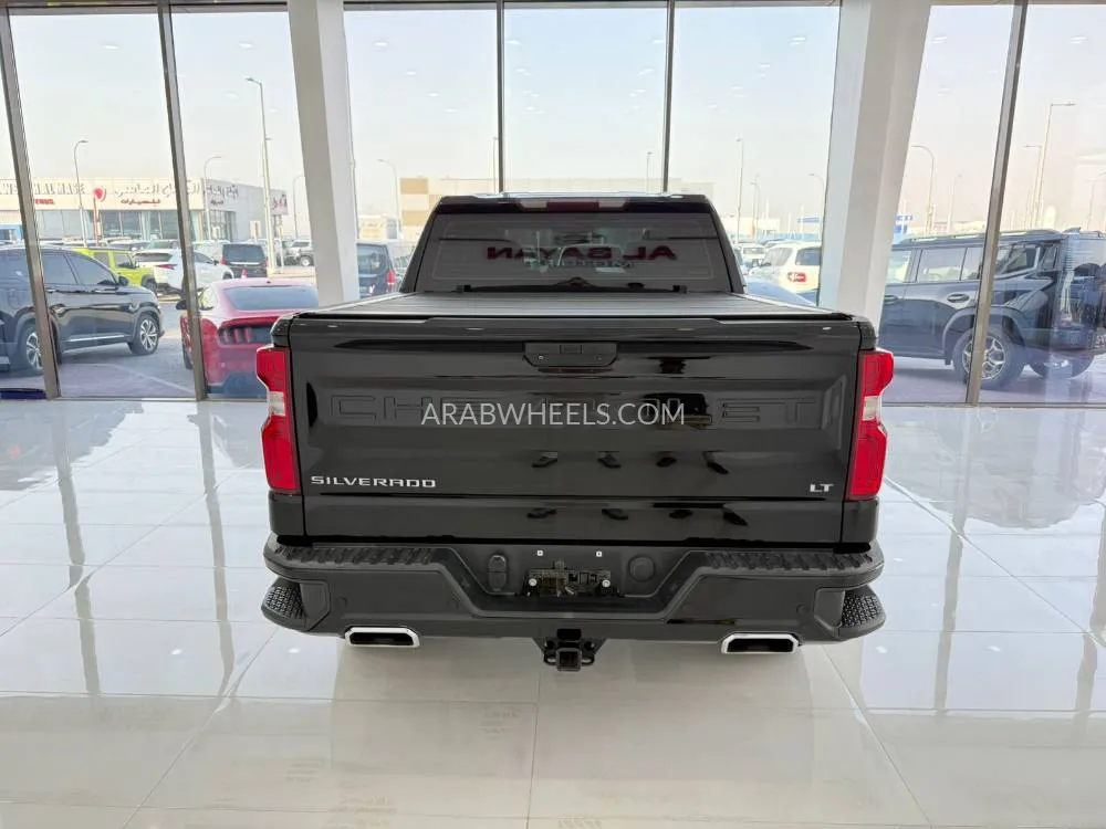 Chevrolet Silverado 2020 for Sale in Abu Dhabi Image-9