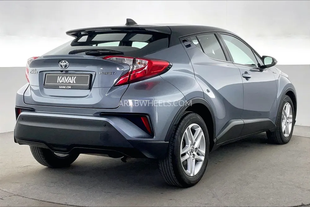Toyota C-HR 2023 for Sale in Dubai Image-6