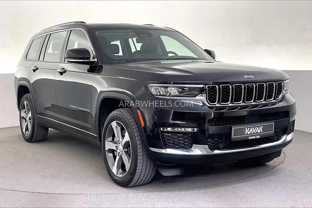 جيب جراند شيروكي إل 2023 for Sale in الشارقة Image-3