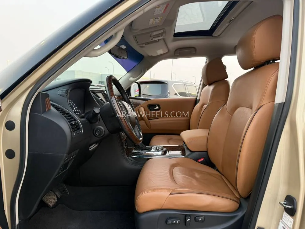 Nissan Patrol 2016 for Sale in Abu Dhabi Image-4