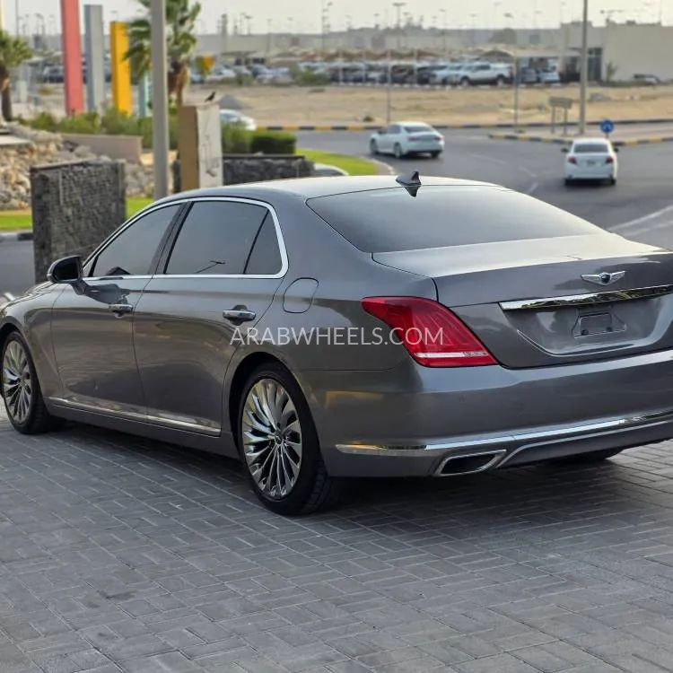 Genesis G90 2018 for Sale in Sharjah Image-19