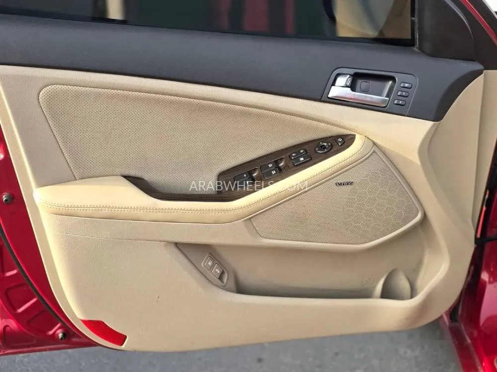 Kia Optima 2012 for Sale in Sharjah Image-5