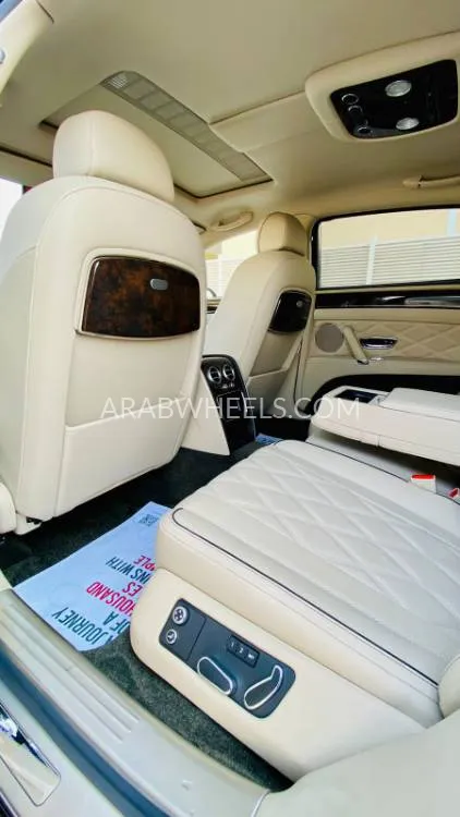 Bentley Flying Spur 2016 for Sale in Fujairah Image-13