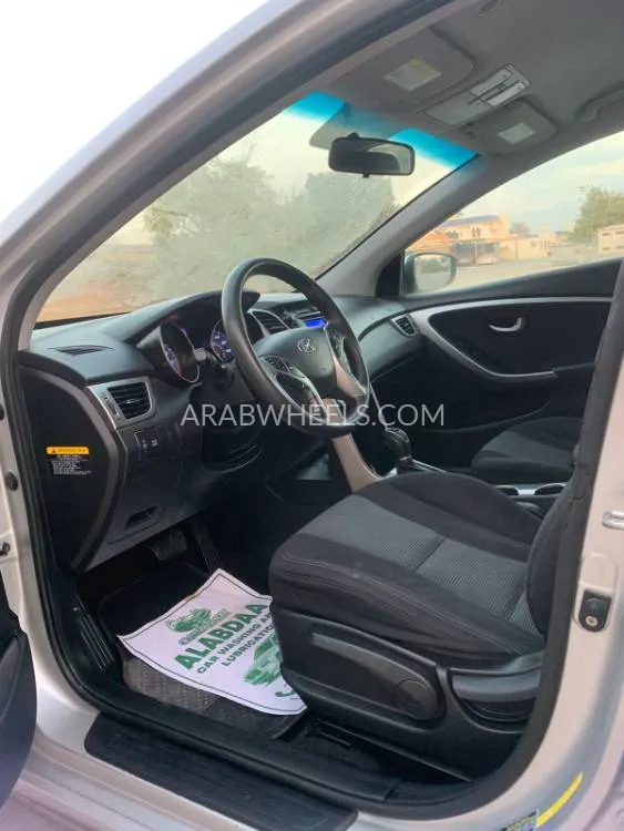 هيونداي إلنترا 2016 for Sale in رأس الخيمة Image-4