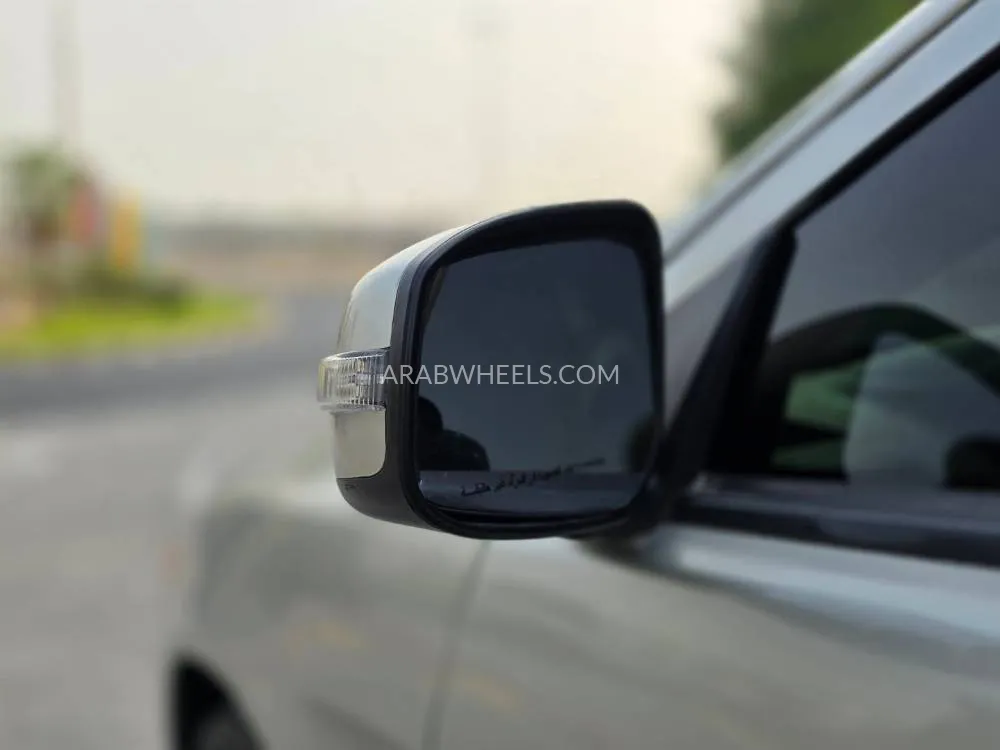 Mitsubishi Lancer 2017 for Sale in Sharjah Image-8