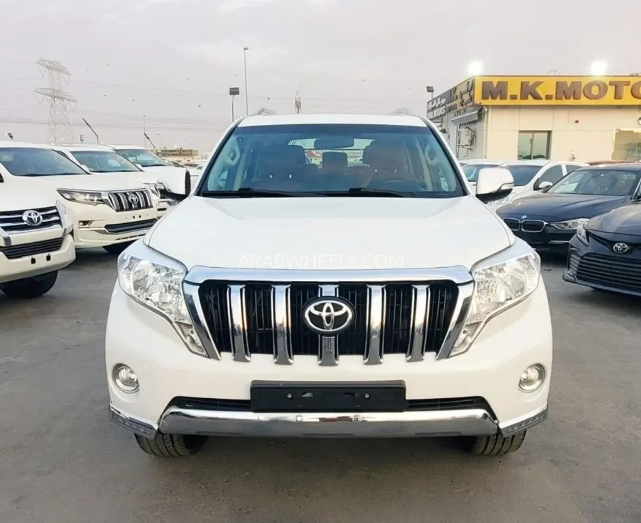 Toyota Land Cruiser Prado 2017 for Sale in Dubai Image-2