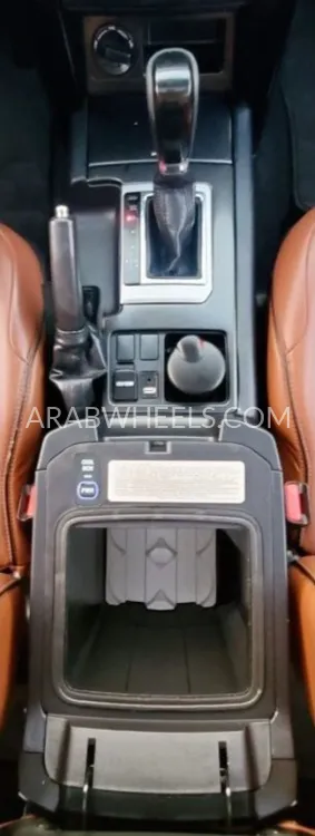 Toyota Land Cruiser Prado 2017 for Sale in Dubai Image-12