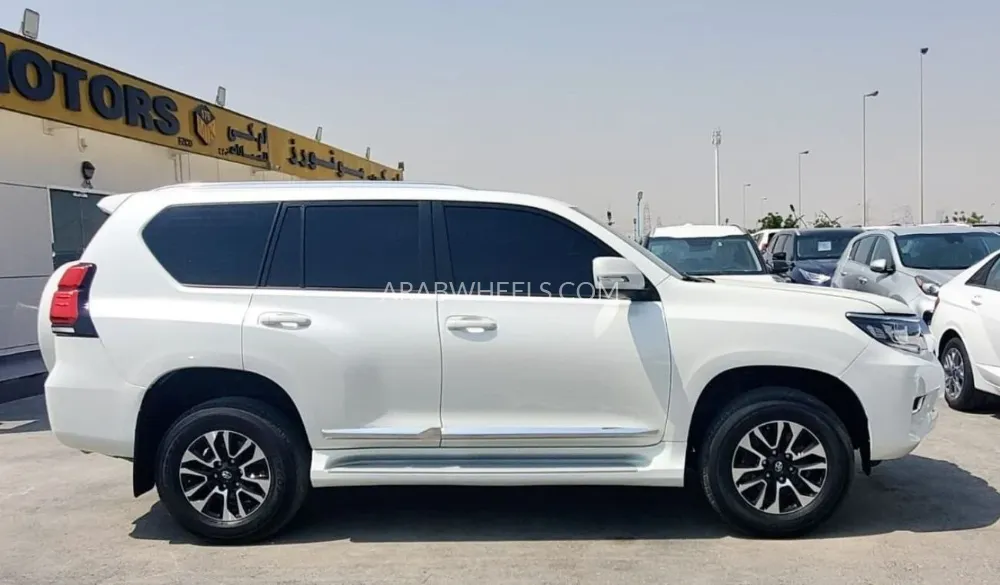 تويوتا لاند كروزر برادو 2019 for Sale in دبي Image-4