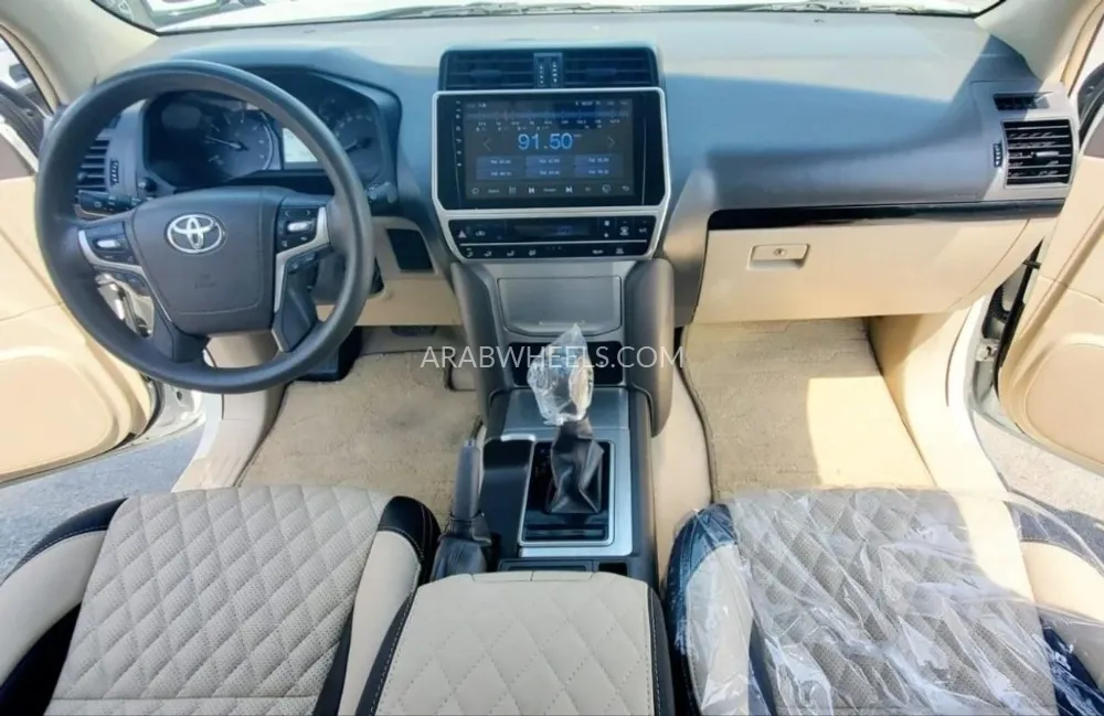تويوتا لاند كروزر برادو 2019 for Sale in دبي Image-9
