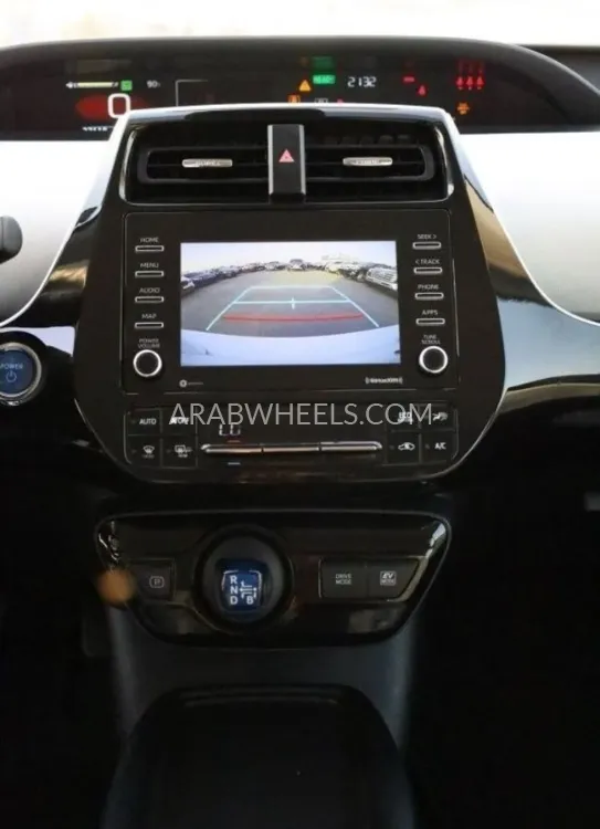 تويوتا بريوس 2021 for Sale in دبي Image-10