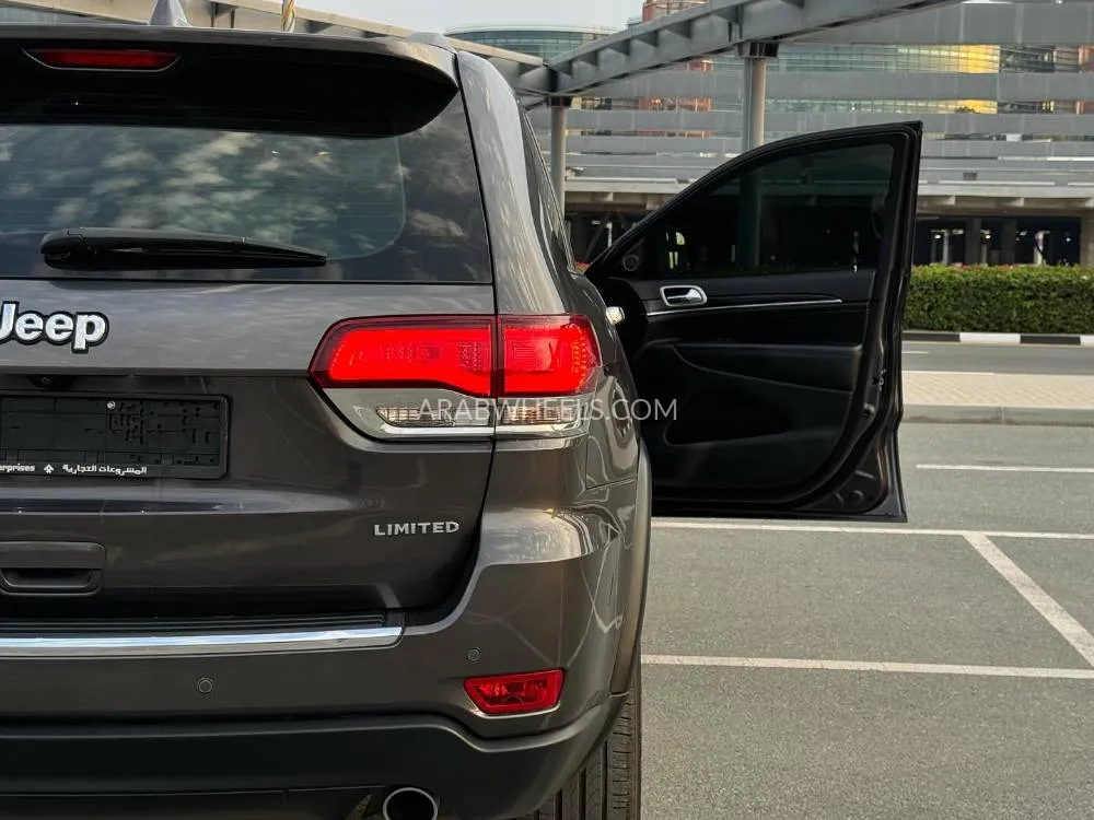 جيب شيروكي 2020 for Sale in دبي Image-9