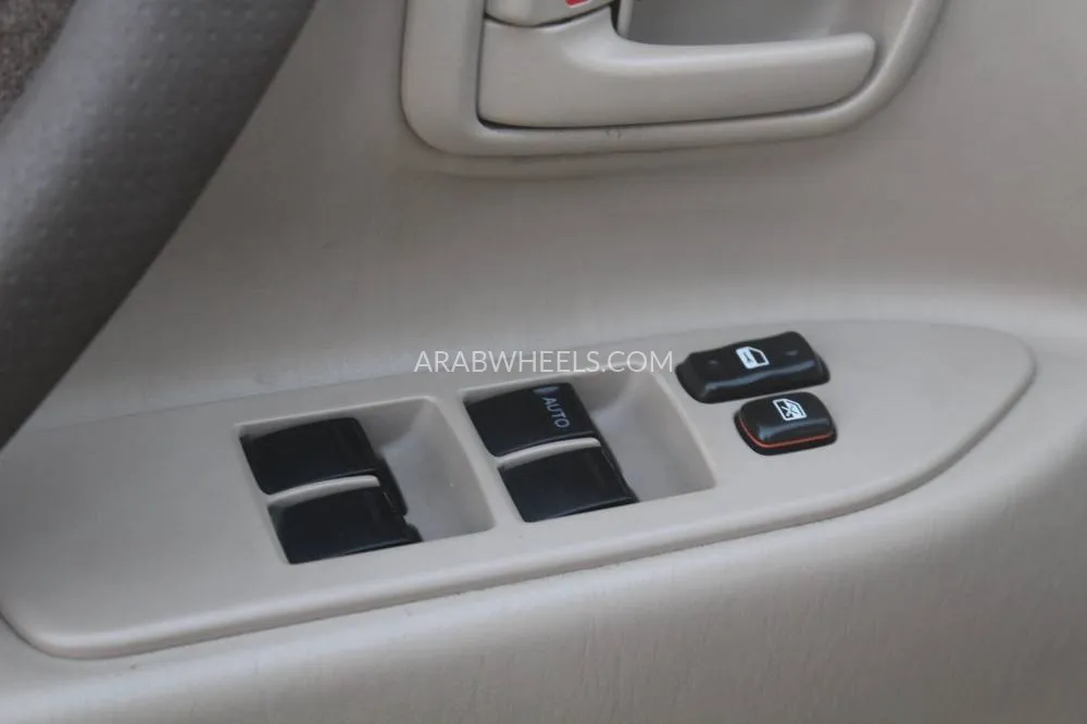 Toyota Land Cruiser 2000 for Sale in Dubai Image-4