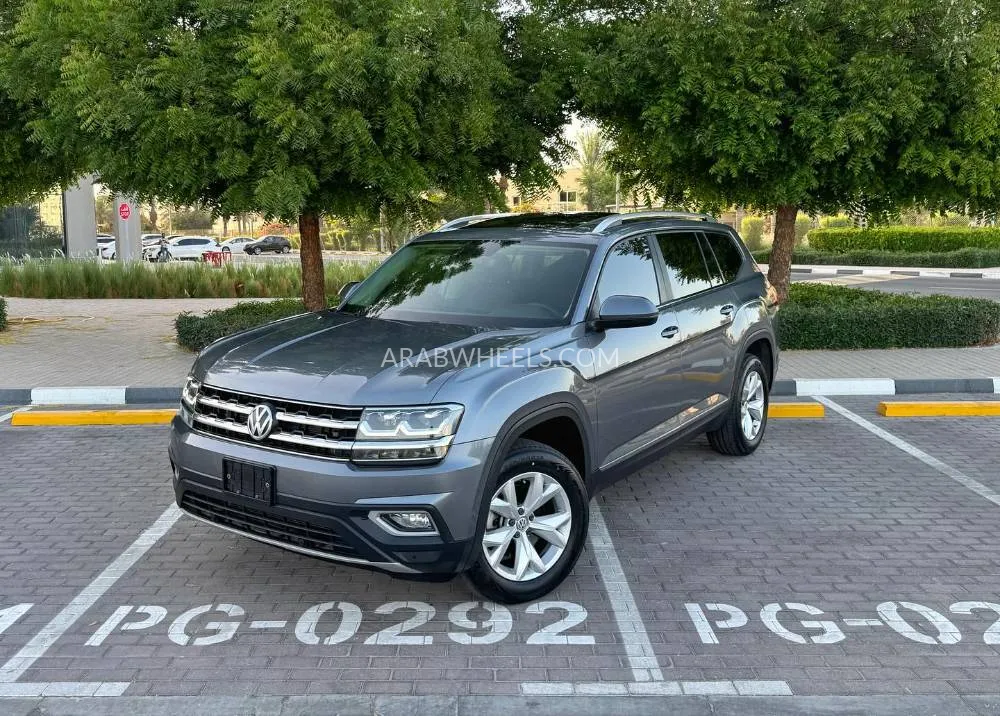 Volkswagen Teramont 2019 for Sale in Dubai Image-2