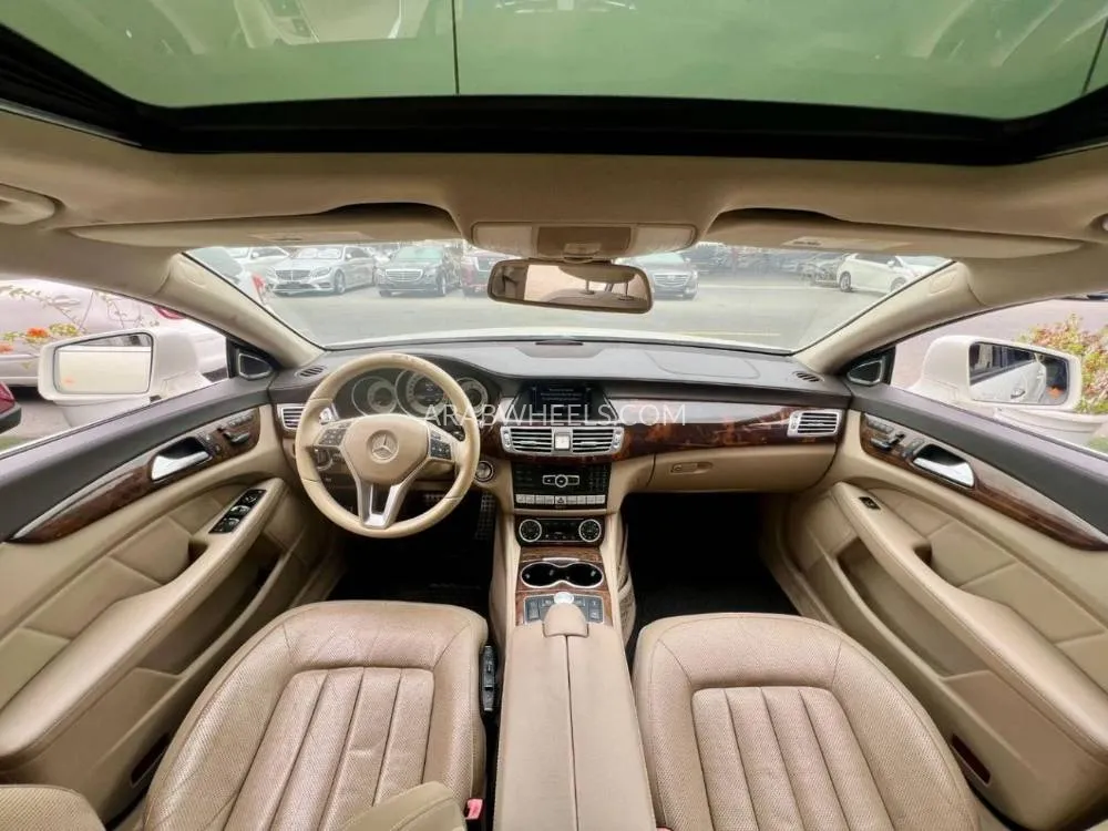 Mercedes Benz CLS Class 2014 for Sale in Ajman Image-7