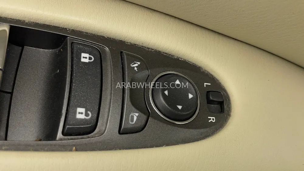 Nissan Patrol 2023 for Sale in Dubai Image-46