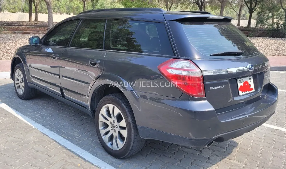 Subaru Outback 2008 for Sale in Dubai Image-4