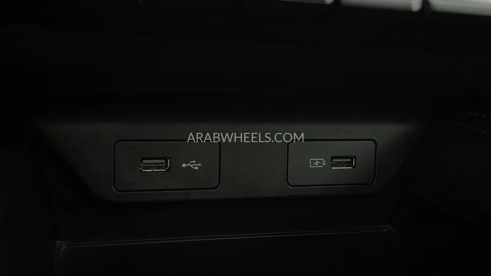 Geely Coolray 2024 for Sale in Dubai Image-59