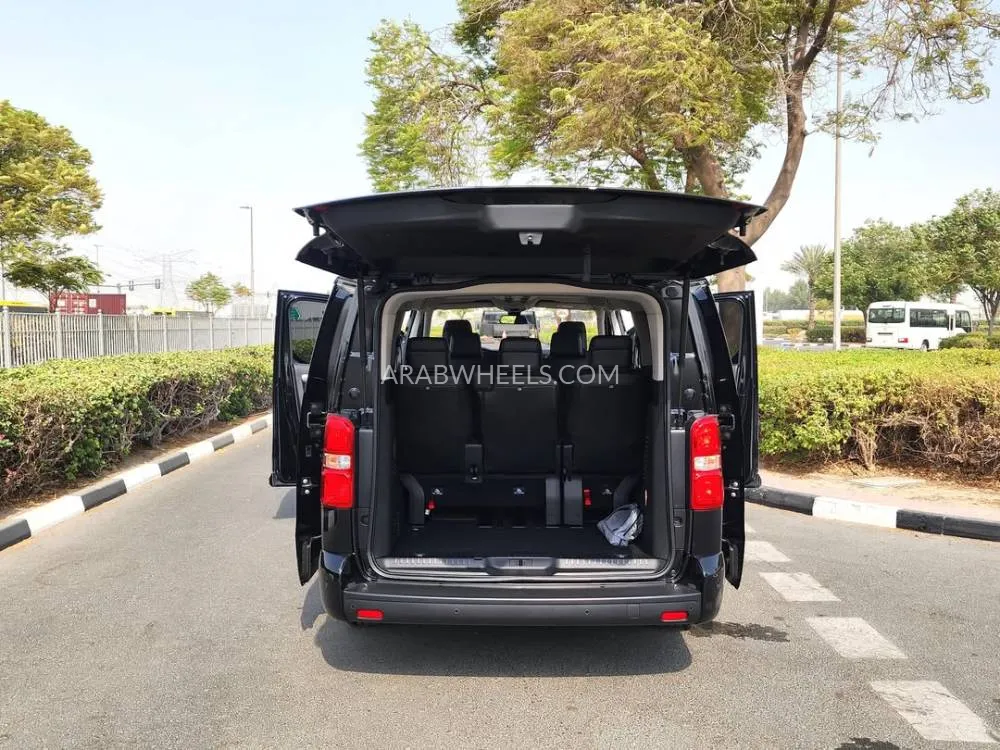 Citroen Spacetourer 2024 for Sale in Dubai Image-4