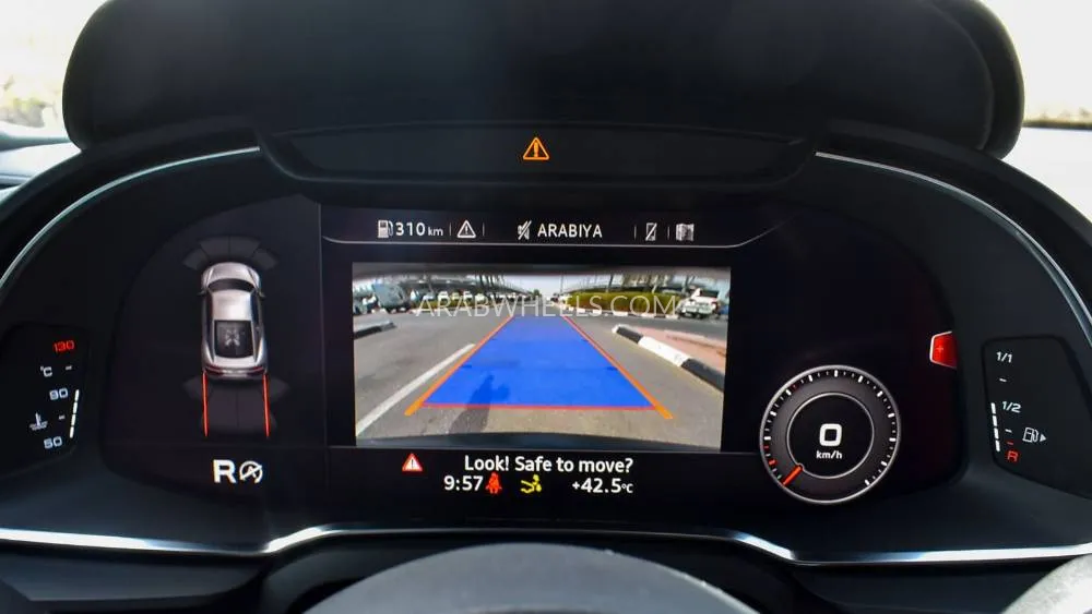 Audi R8 2018 for Sale in Dubai Image-11