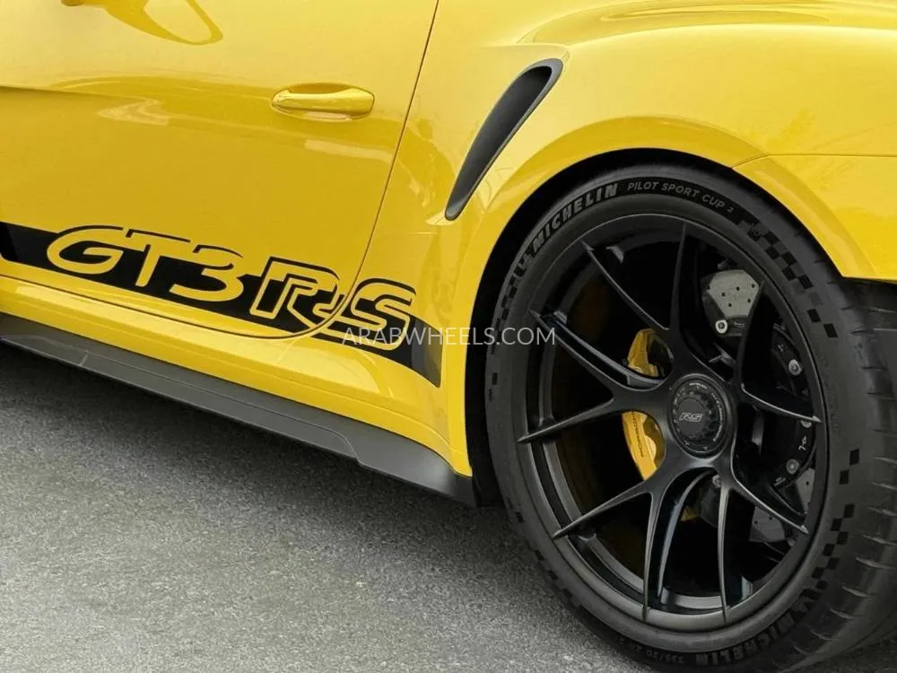 Porsche 911 GT3 2023 for Sale in Dubai Image-16