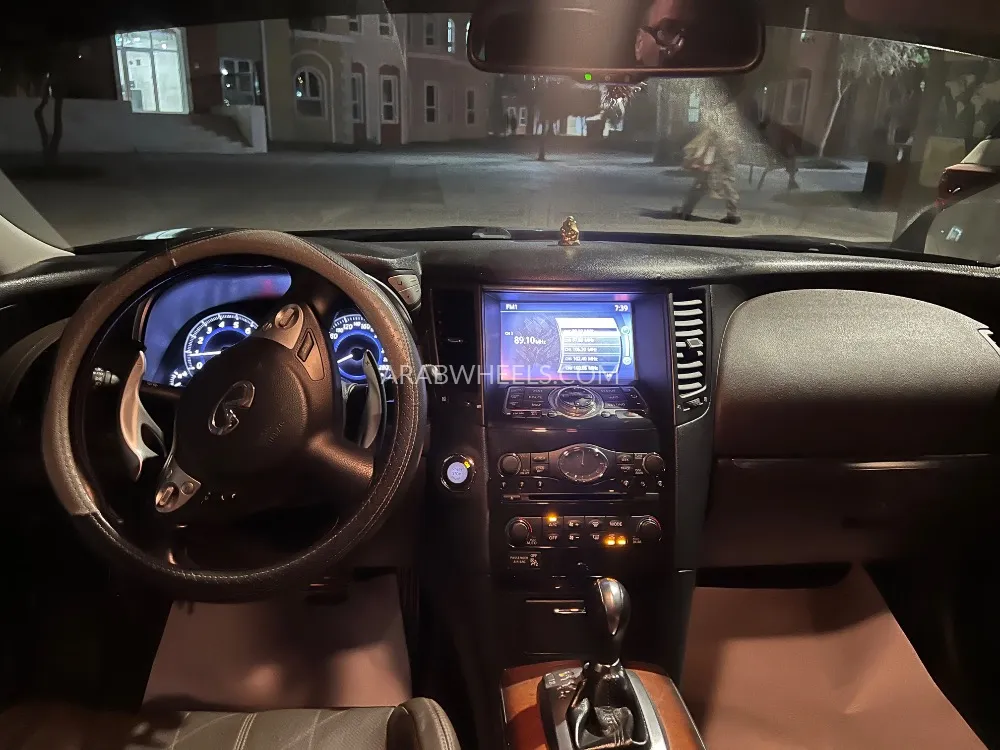 Infiniti QX70 2014 for Sale in Dubai Image-5