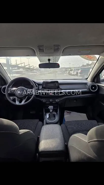 Kia Cerato 2019 for Sale in Sharjah Image-11