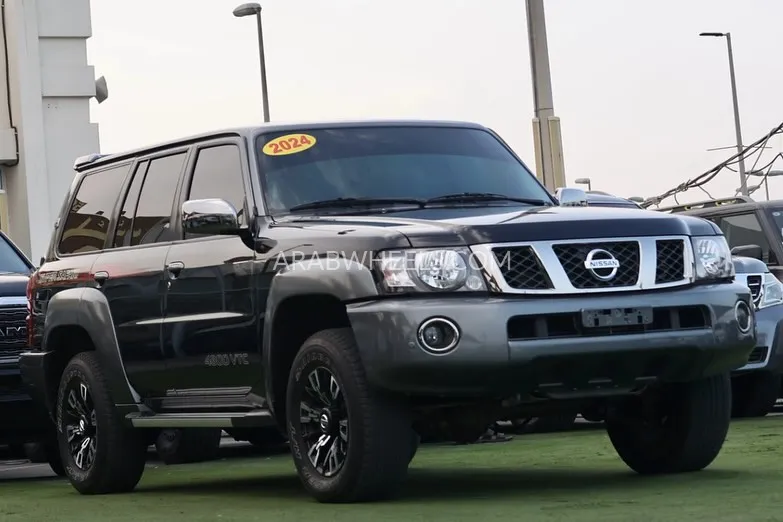 Nissan Patrol 2024 for Sale in Sharjah Image-3