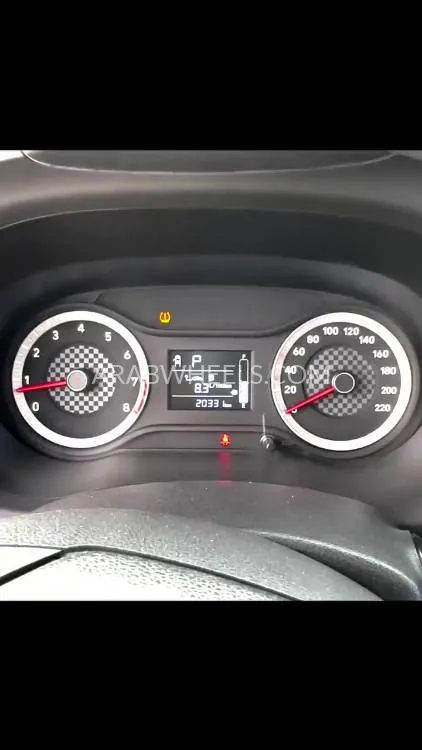 Hyundai i10 2023 for Sale in Dubai Image-18