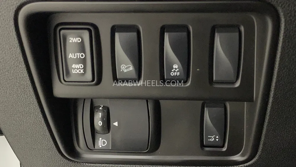 Renault Koleos 2023 for Sale in Dubai Image-45