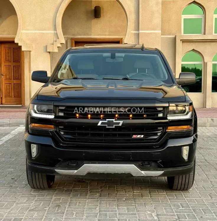Chevrolet Silverado 2017 for Sale in Ajman Image-2