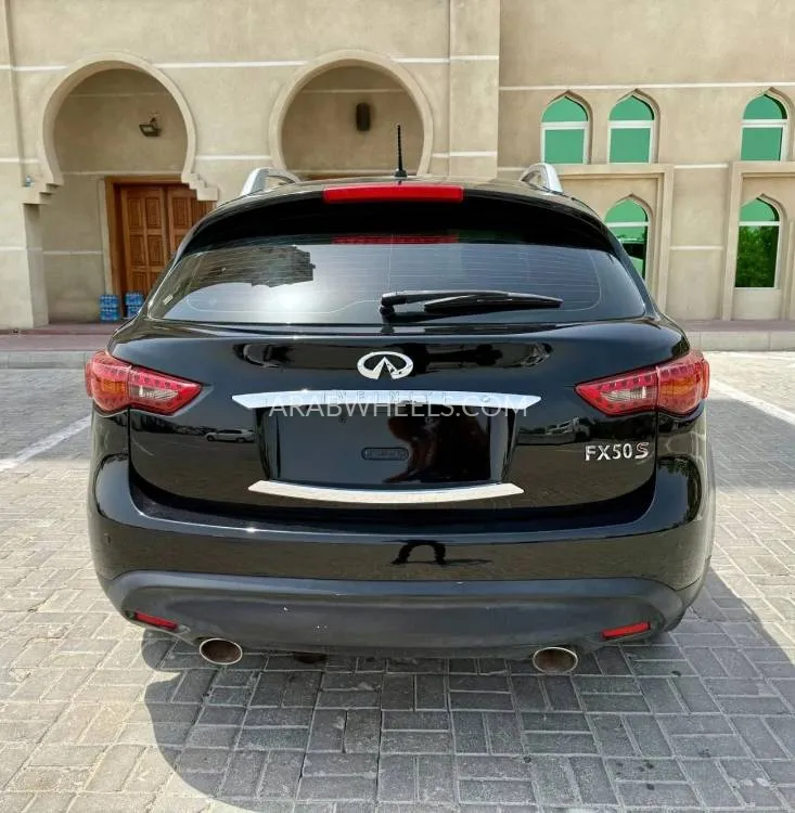 Infiniti FX50 2009 for Sale in Ajman Image-12