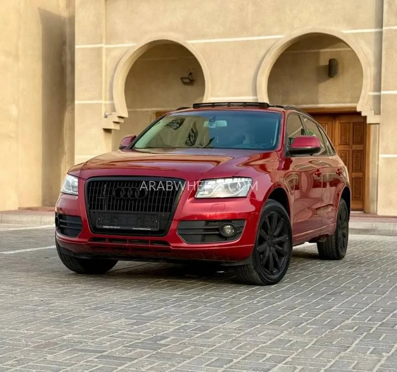 Audi Q5 2012 for Sale in Ajman Image-3