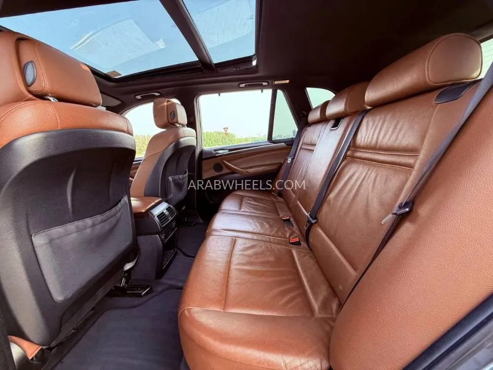 BMW X5 2012 for Sale in Ajman Image-9
