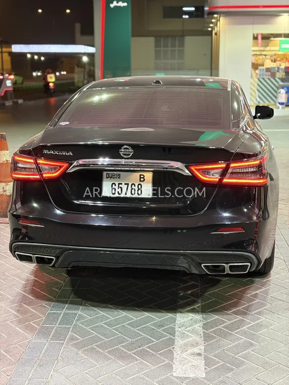 Nissan Maxima 2019 for Sale in Sharjah Image-4