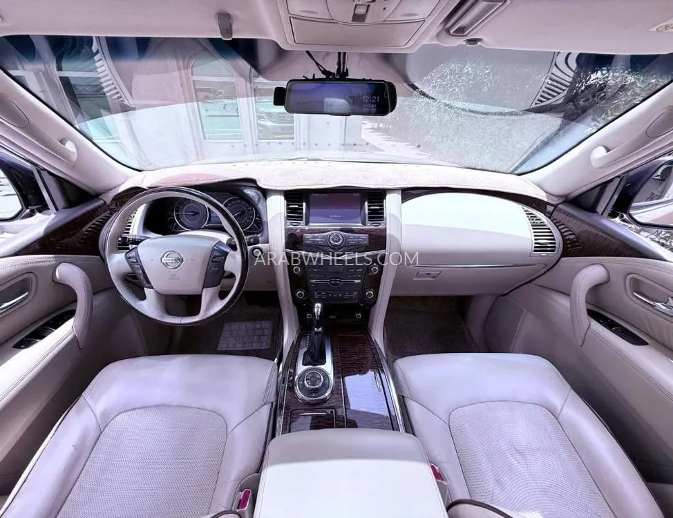 Nissan Patrol 2014 for Sale in Ajman Image-5