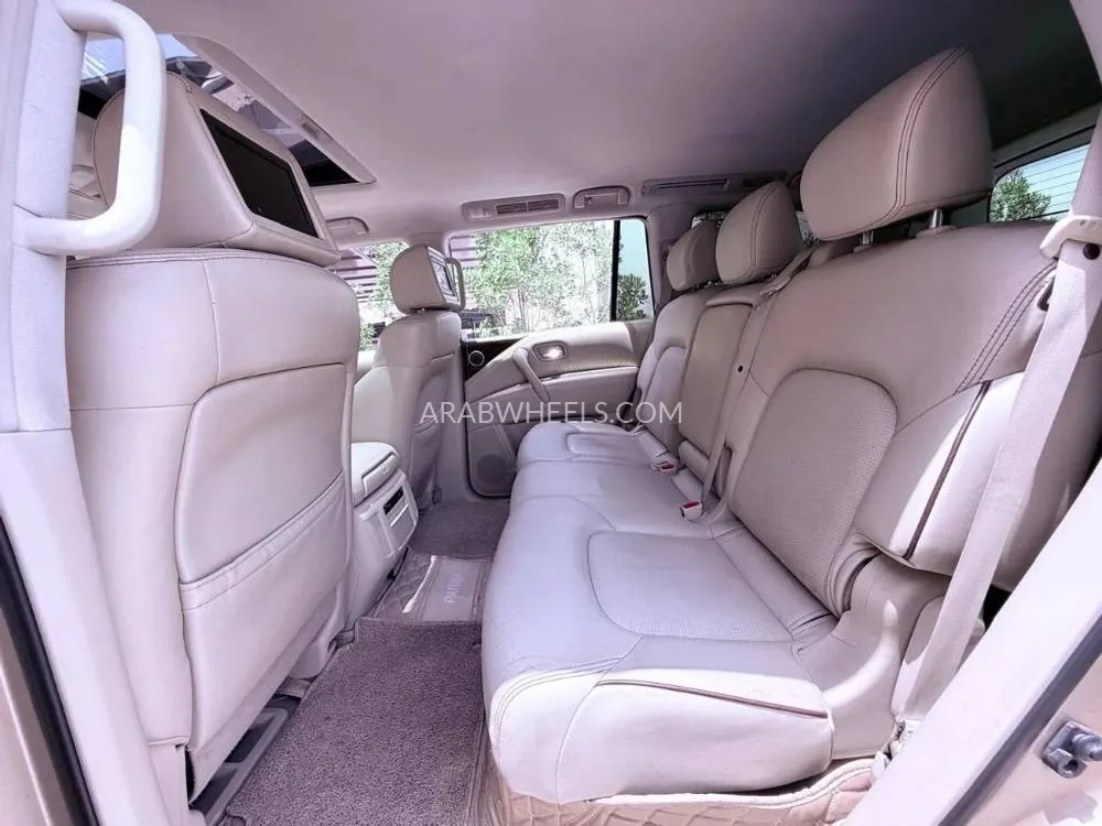 Nissan Patrol 2014 for Sale in Ajman Image-8