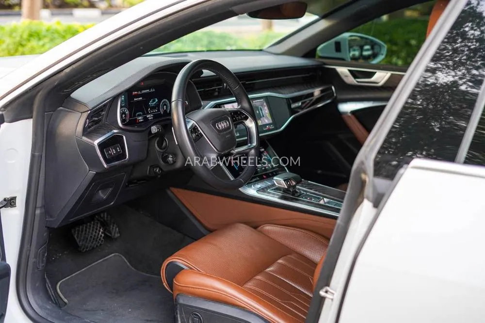 Audi A7 2020 for Sale in Dubai Image-6