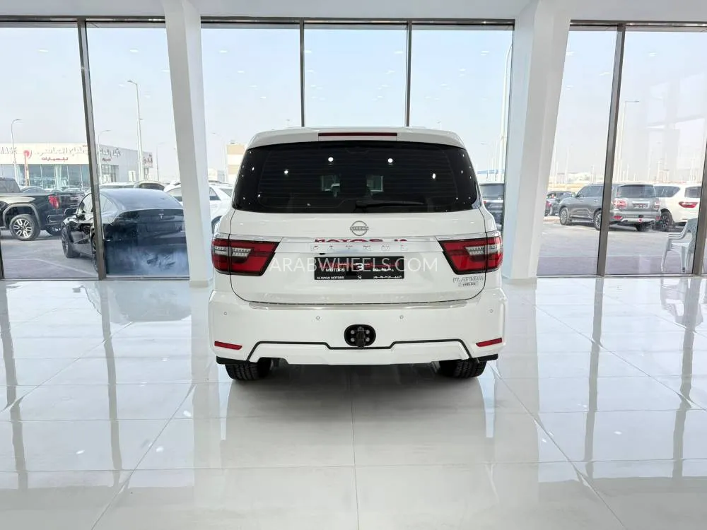 Nissan Patrol 2023 for Sale in Abu Dhabi Image-10