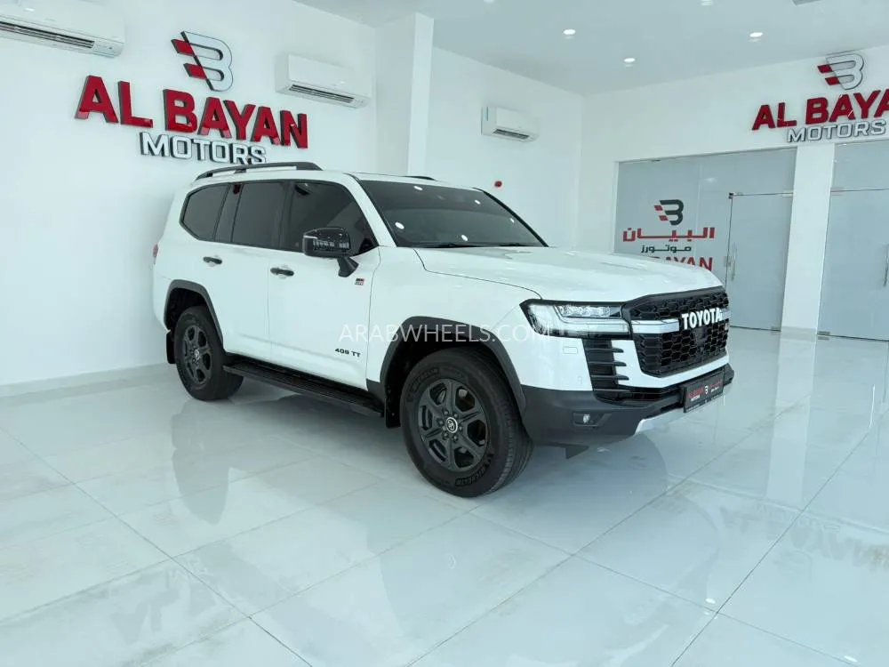Toyota Land Cruiser 2023 for Sale in Abu Dhabi Image-1
