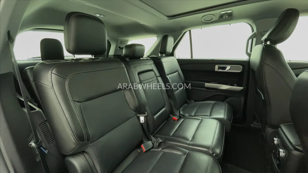 Ford Explorer 2022 for Sale in Dubai Image-29