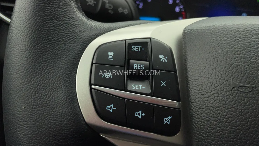 Ford Explorer 2022 for Sale in Dubai Image-55