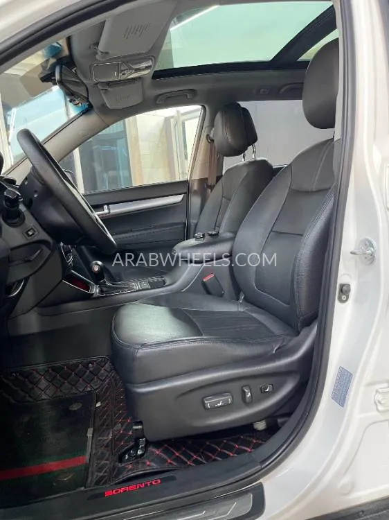 Kia Sportage 2018 for Sale in Ajman Image-6