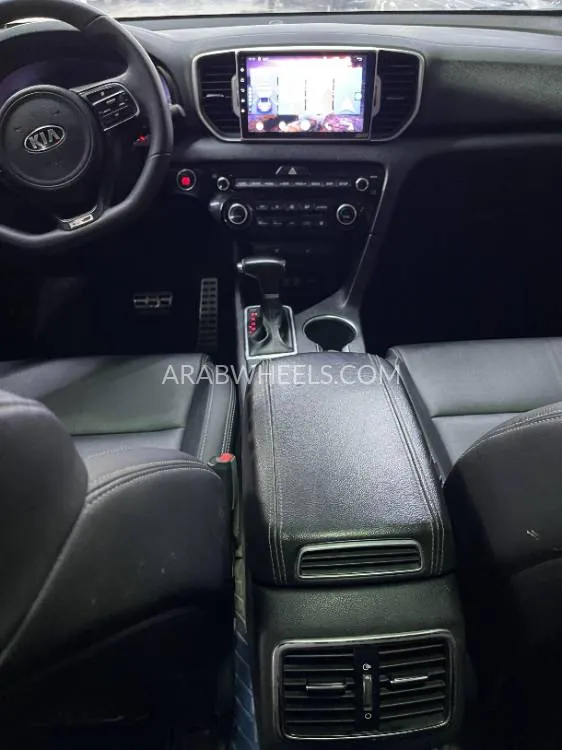 Kia Sportage 2018 for Sale in Ajman Image-12