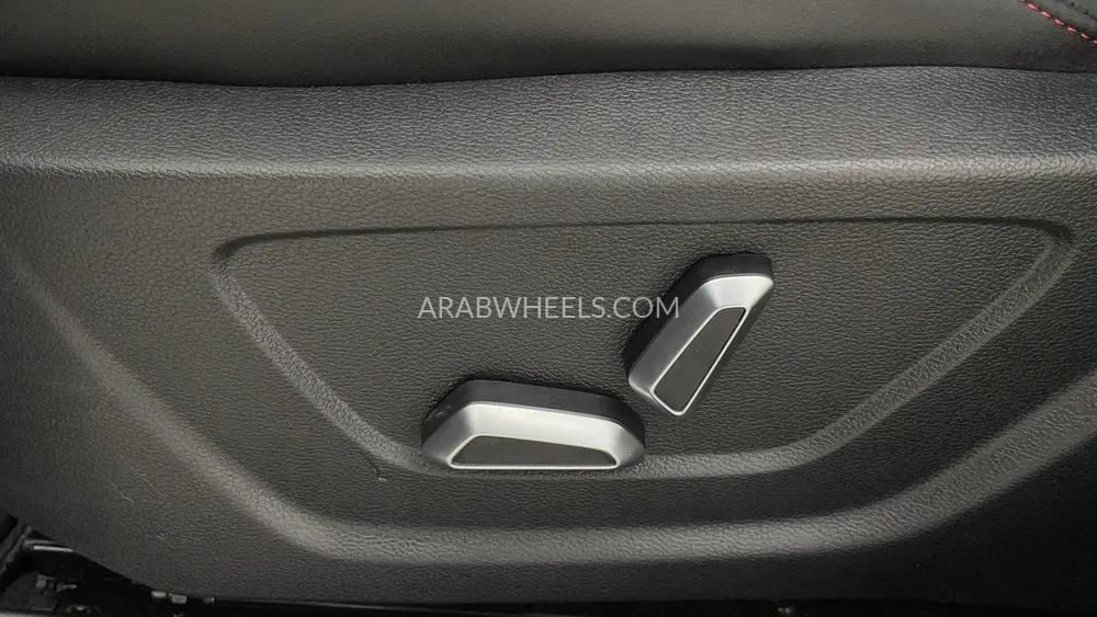 Geely Coolray 2024 for Sale in Dubai Image-24