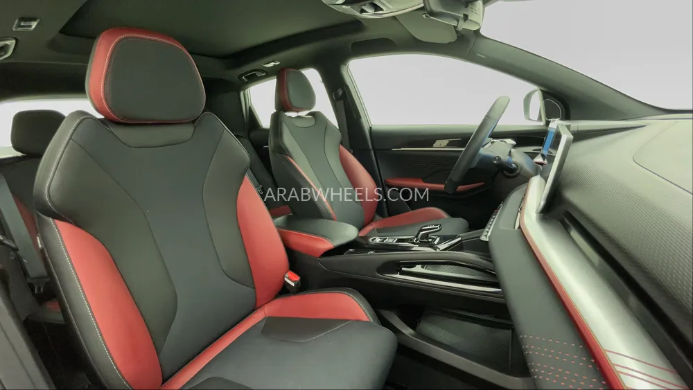 Geely Coolray 2024 for Sale in Dubai Image-28