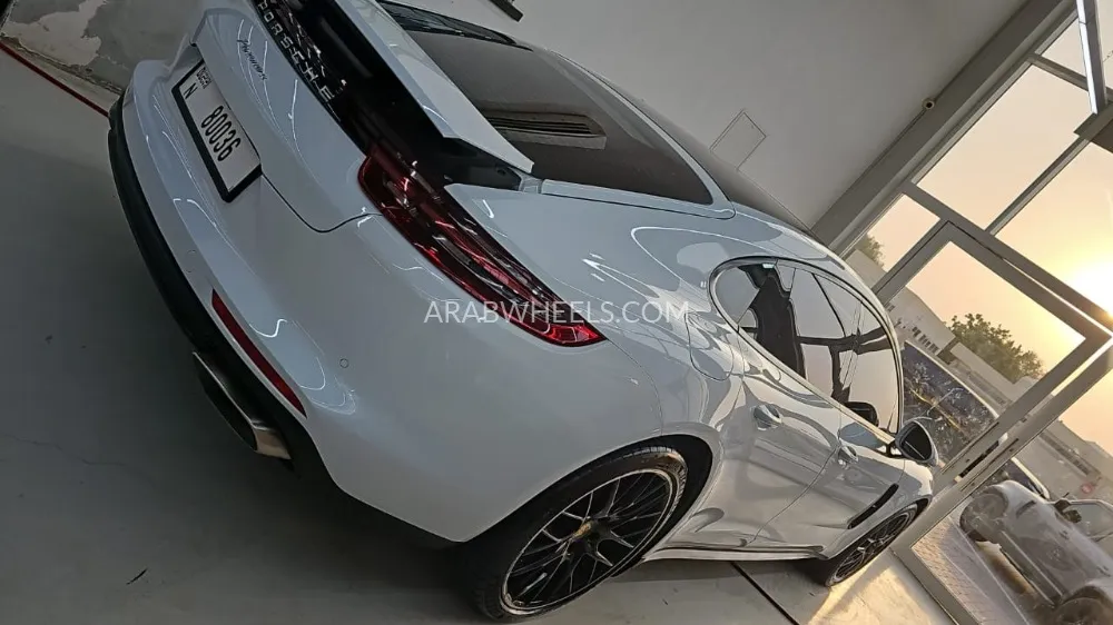 Porsche Panamera 2017 for Sale in Sharjah Image-4