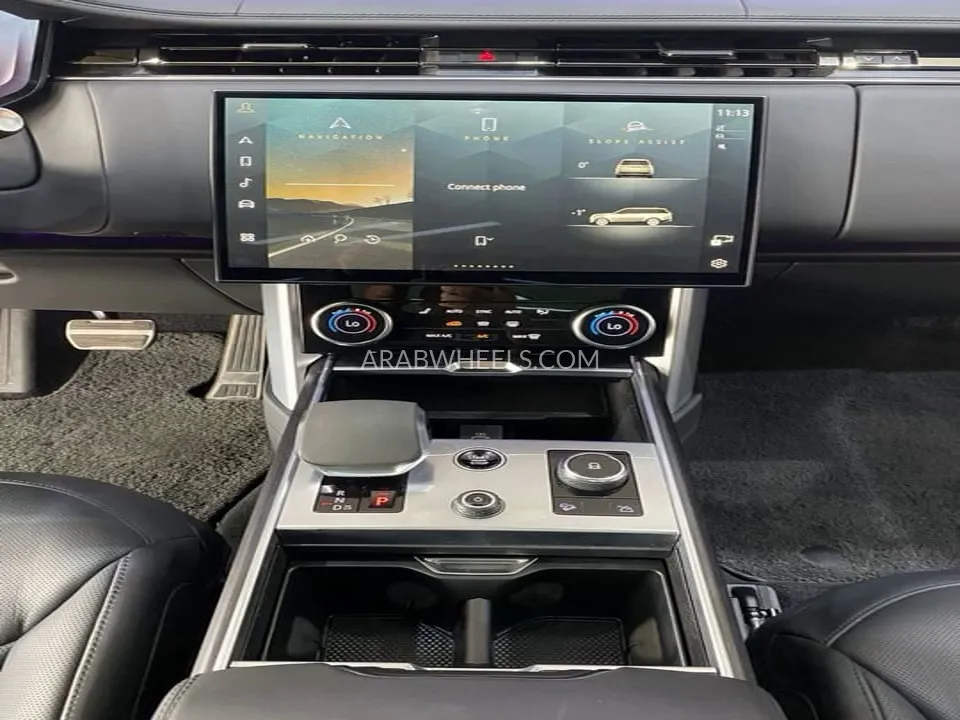 Land Rover Range Rover 2024 for Sale in Dubai Image-8