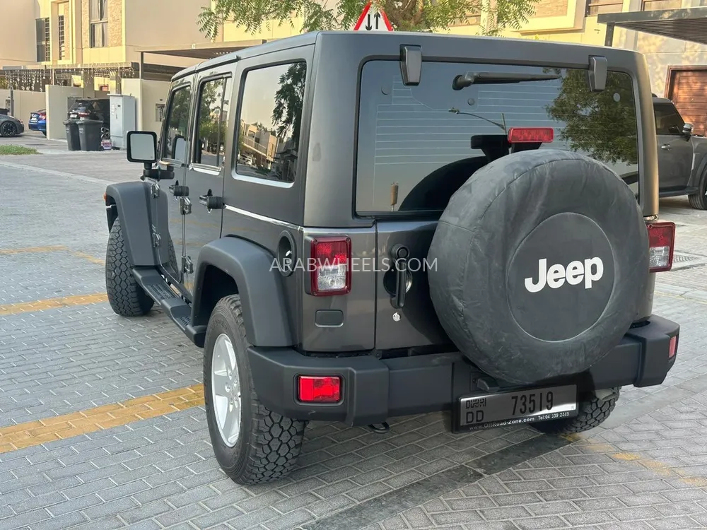 Jeep Wrangler 2017 for Sale in Dubai Image-6